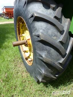John Deere 4230 tractor