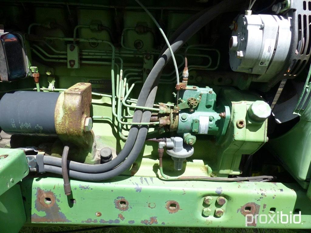 John Deere 4230 tractor