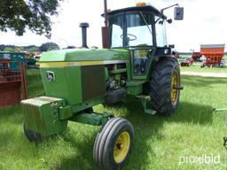John Deere 4230 tractor