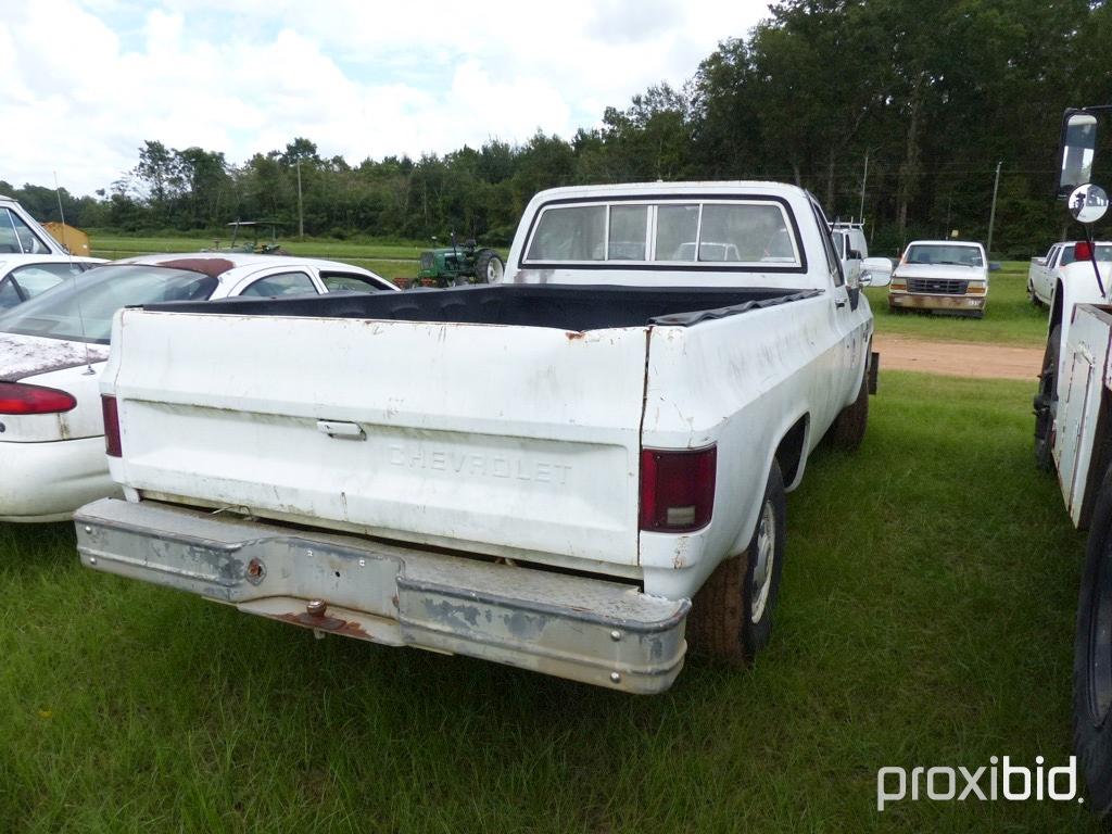 84 C20 pickup (county owned)
