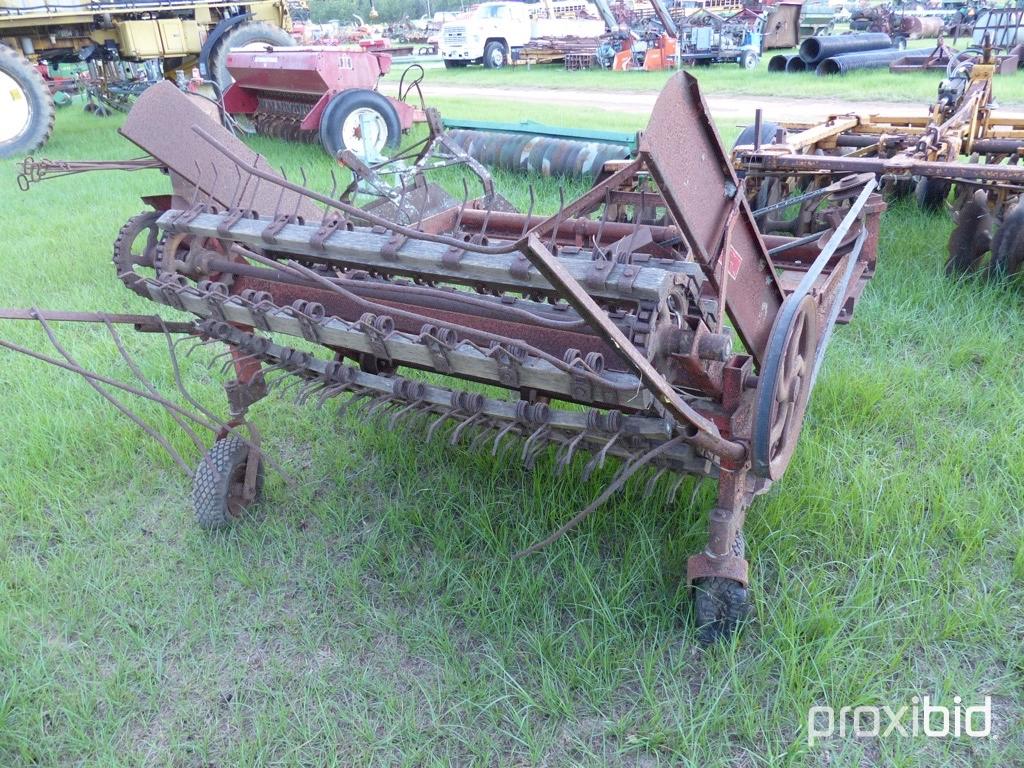 Carter Brothers 2 row peanut inverter w/ shaft