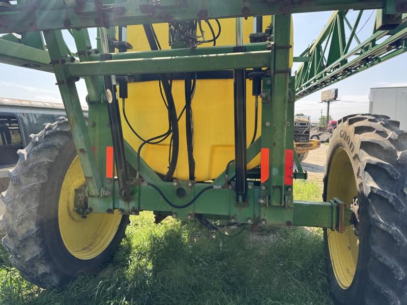 2006 Summers 1500 Sprayer 110', SN: G1094