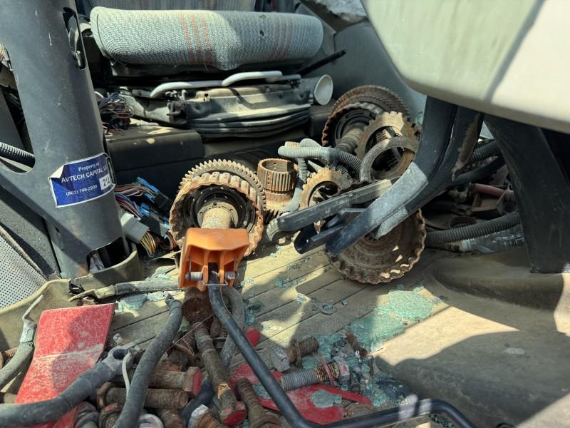2004 McCormick Tractor MTX 185