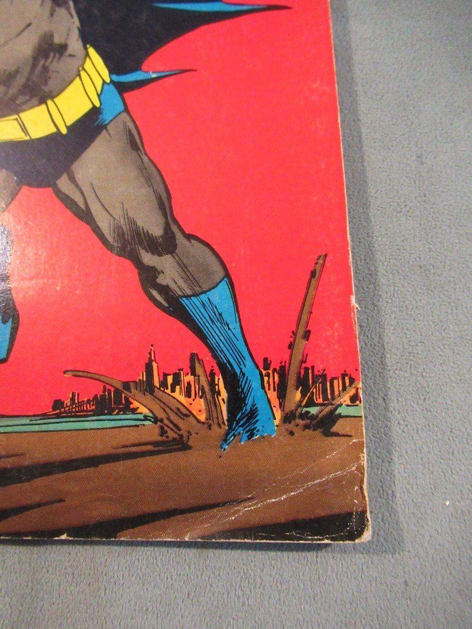 DC Comics C-25 Batman Treasury Size
