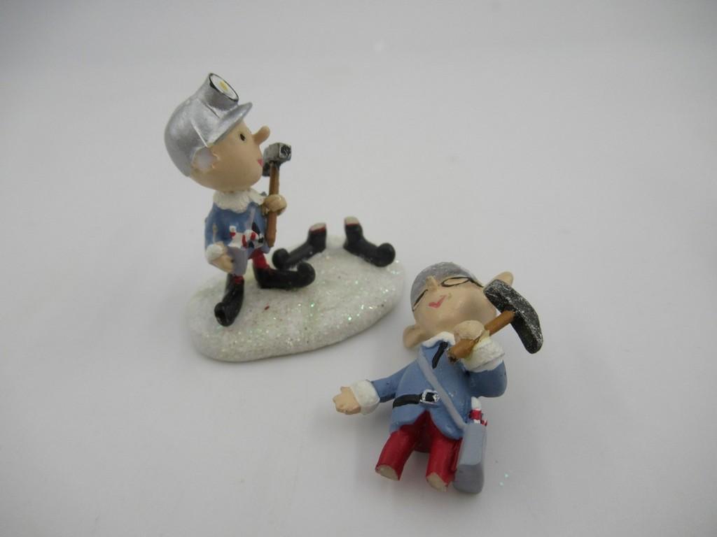 Hawthorne Village Rudolph Set Lot of (2)