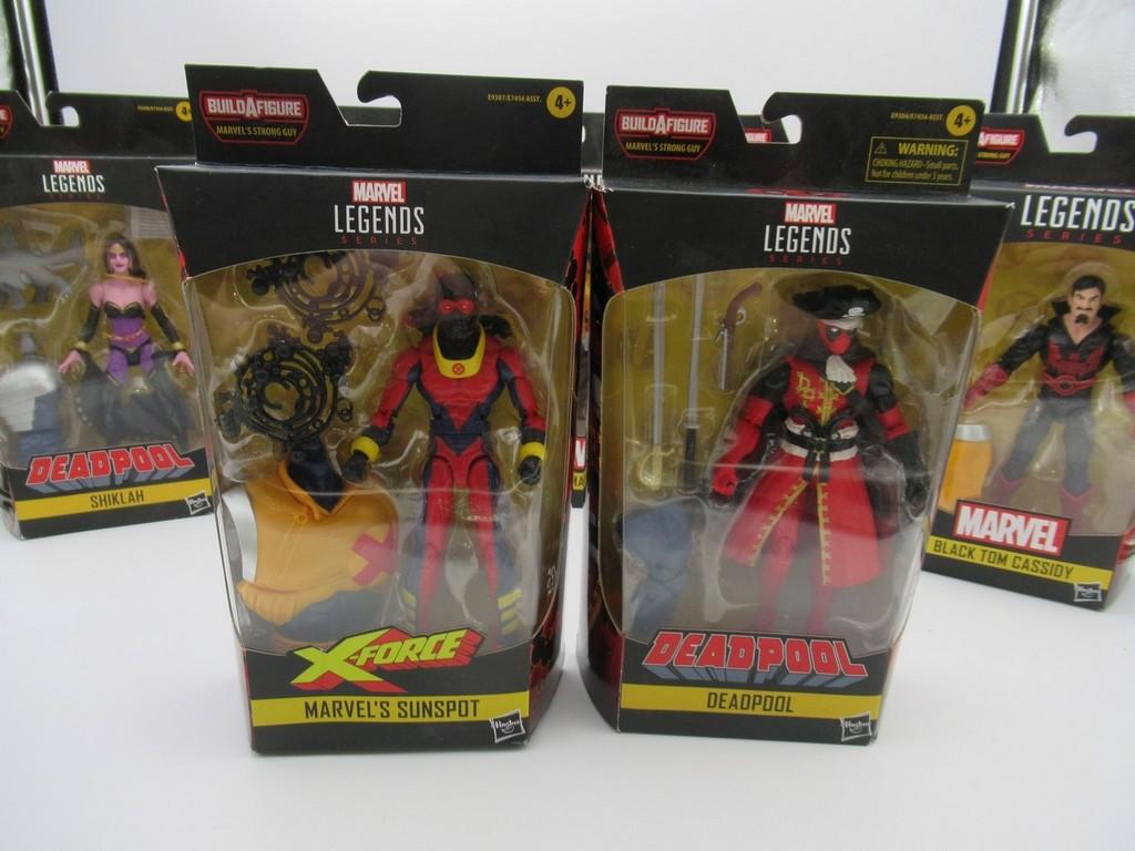 Marvel Legends Wave 3 Figure Set/Strong Guy BAF