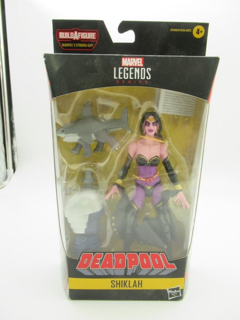 Marvel Legends Wave 3 Figure Set/Strong Guy BAF