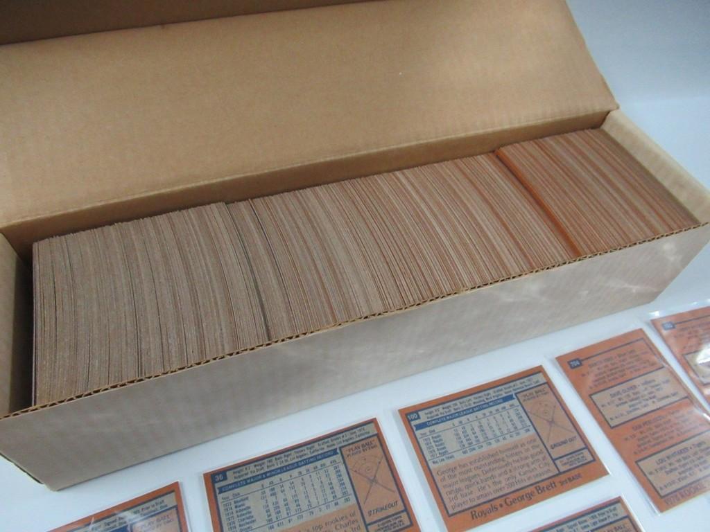 1978 Topps Baseball Complete Set (726 Cards)
