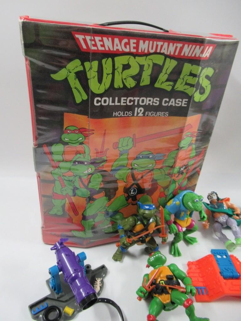 Teenage Mutant Ninja Turtles Figures/Case Lot