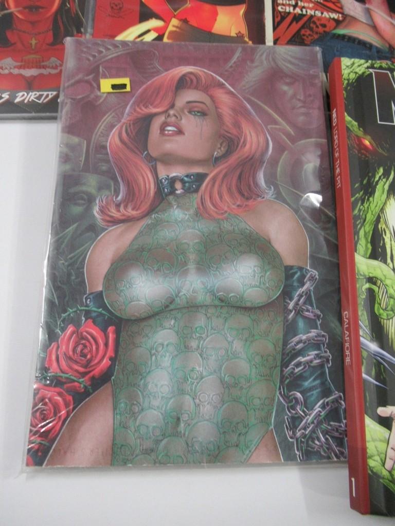 Tapping The Vein + Other Horror TPB Group (7)