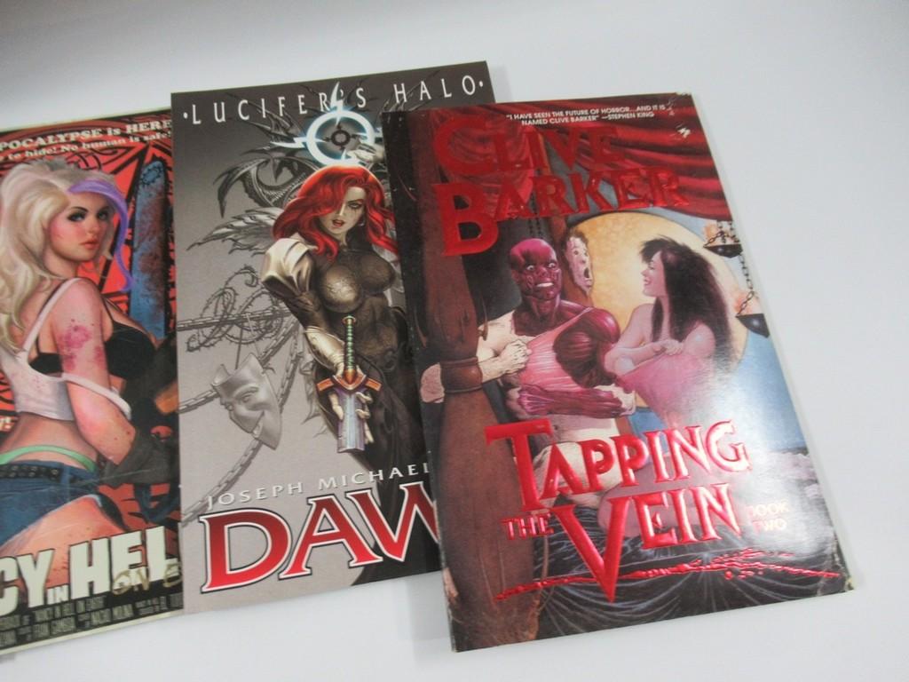 Tapping The Vein + Other Horror TPB Group (7)