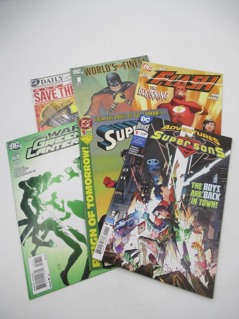 DC Comics Short Box