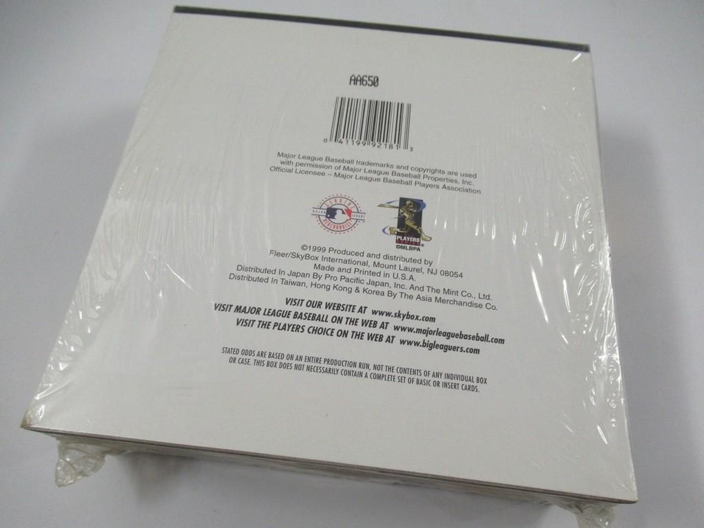 1999 Fleer Skybox EX Century Baseball Sealed Pack Box