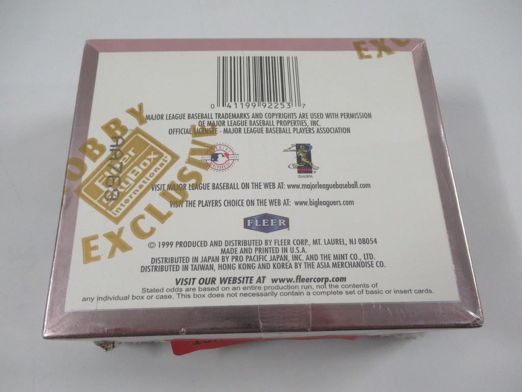 1999 Fleer Skybox Brilliants MLB Baseball Sealed Box