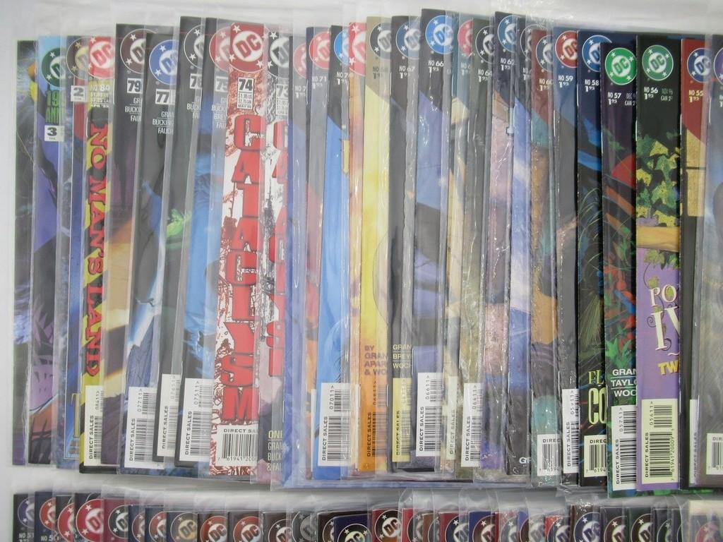 Shadow of the Bat Group of (64) Key Huntress/Batgirl