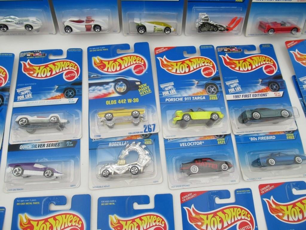 Hot Wheels 1:64 Scale Die-Cast Vehicle Lot