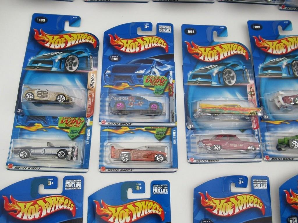 Hot Wheels 1:64 Scale Die-Cast Vehicle Lot