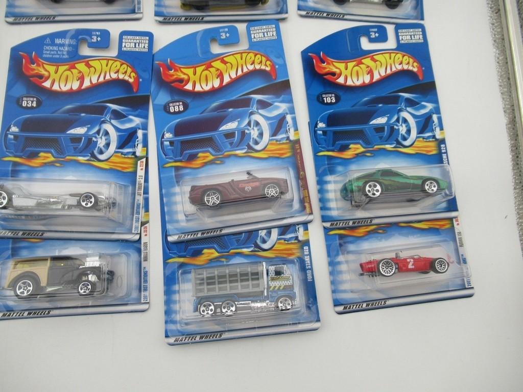 Hot Wheels 1:64 Scale Die-Cast Vehicle Lot