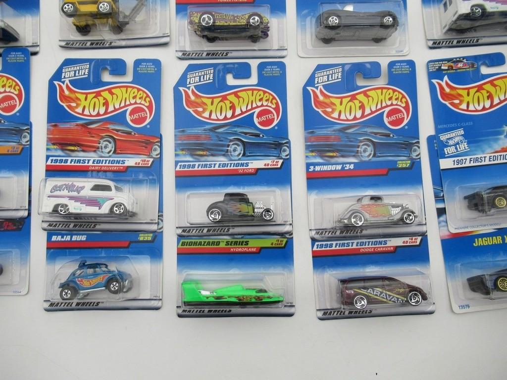 Hot Wheels 1:64 Scale Die-Cast Vehicle Lot