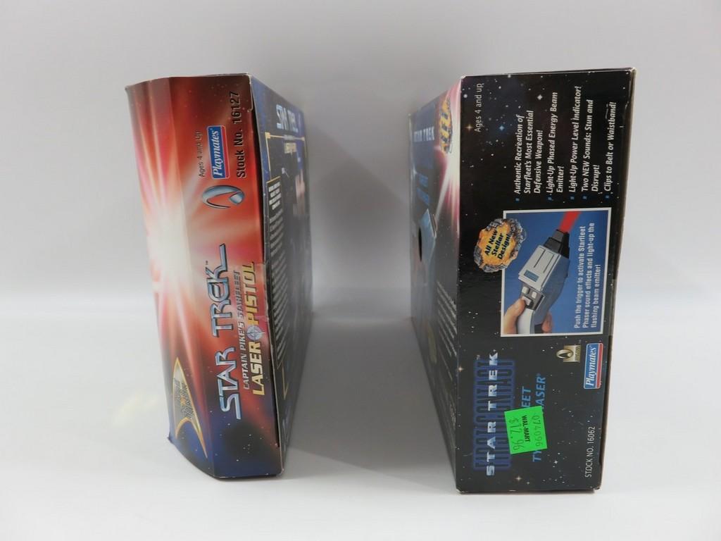 Star Trek Type II Phaser + Pike's Laser Pistol/Playmates