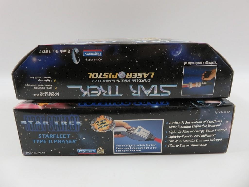 Star Trek Type II Phaser + Pike's Laser Pistol/Playmates