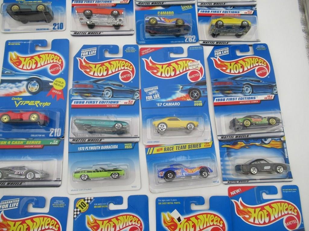 Hot Wheels 1:64 Scale Die-Cast Vehicle Lot