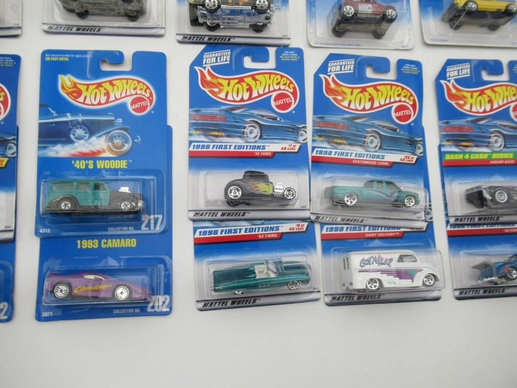 Hot Wheels 1:64 Scale Die-Cast Vehicle Lot