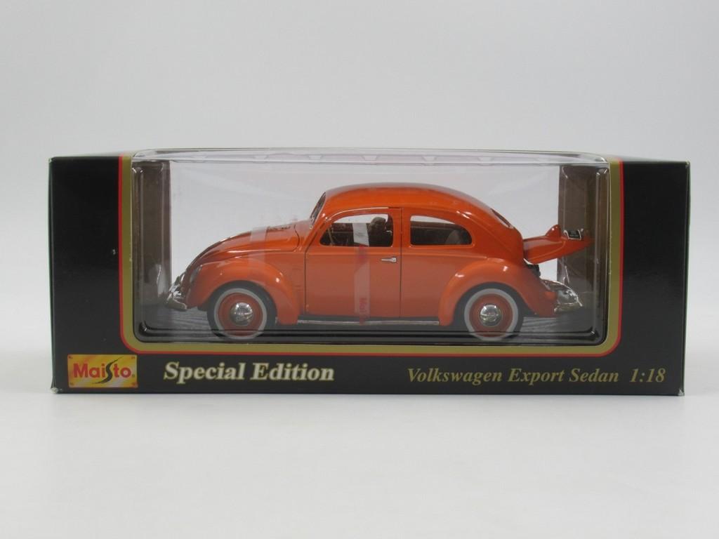 Maisto 1:18 Scale Die-Cast Vehicle Lot