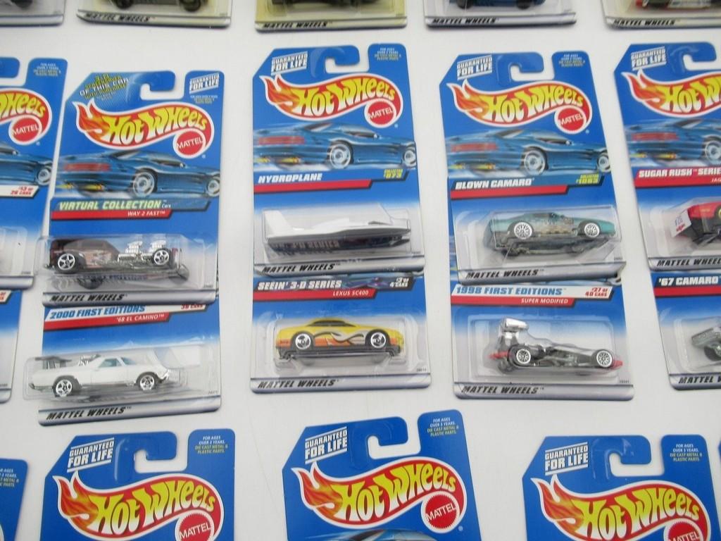 Hot Wheels 1:64 Scale Die-Cast Vehicle Lot