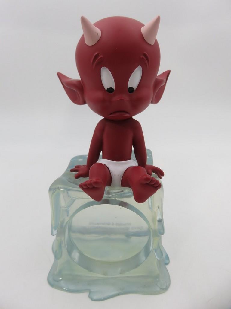 Hot Stuff the Little Devil on Ice Figurine 2002 Demons & Merveilles