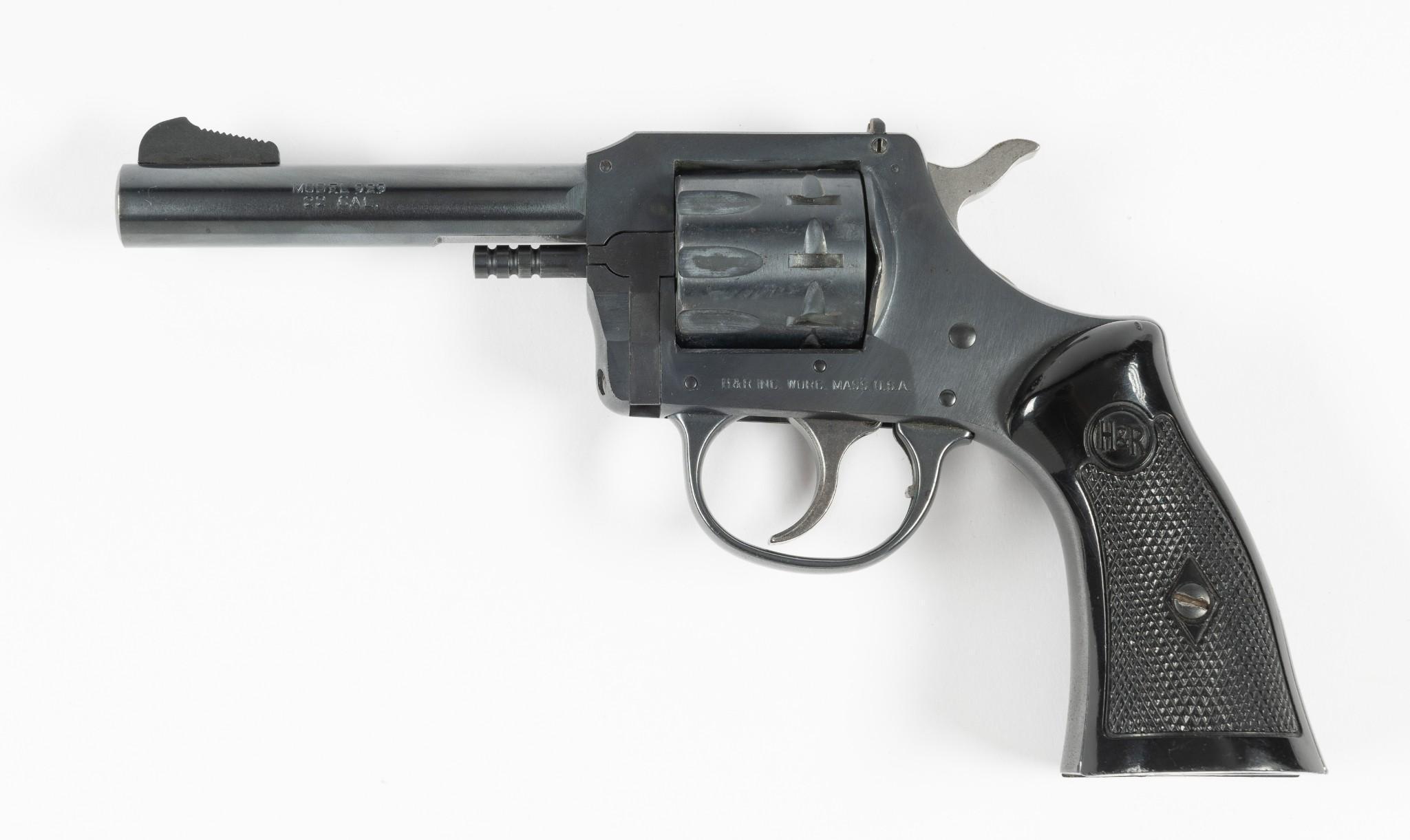 H&R Model 929 Double Action Revolver, Caliber .22