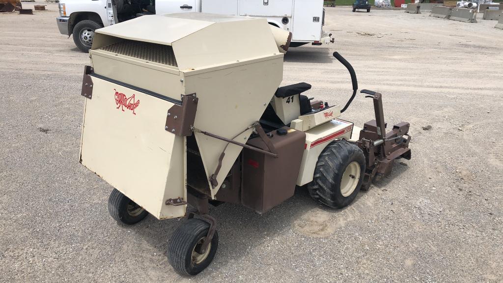 Grass Hopper G2 725K Zero Turn Mower,