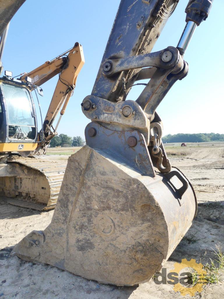 2015 Deere 470GLC Excavator, S/N 1FF470GXCFE471151, Meter Reads 5,288 Hours, Cab, Heat, Air Conditio