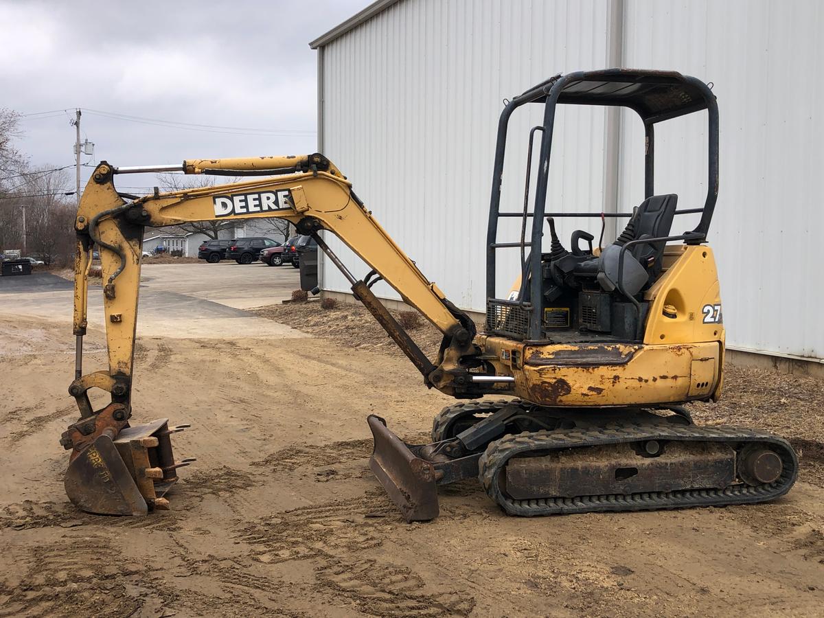 2000 John Deere 27 ZTS Mini Excavator,