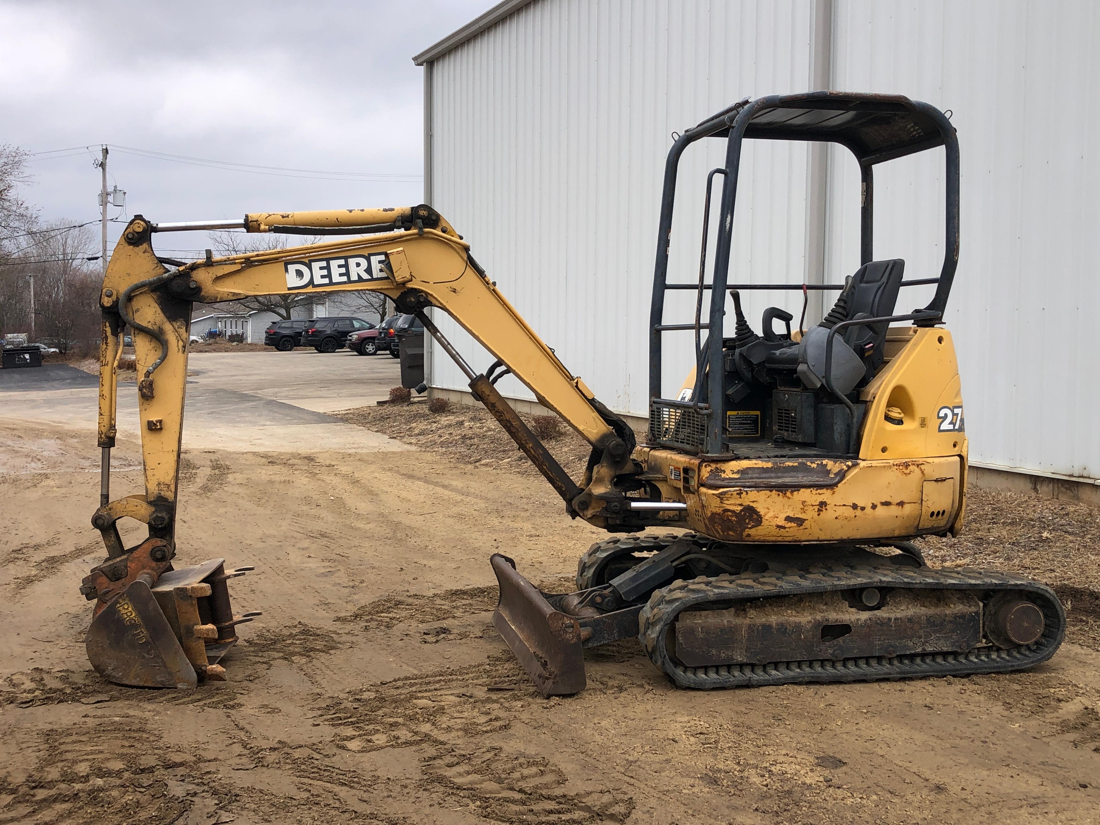 2000 John Deere 27 ZTS Mini Excavator,