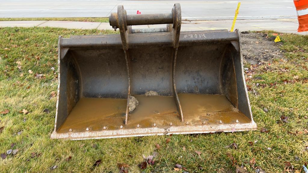 48" Excavator Ditch Bucket,