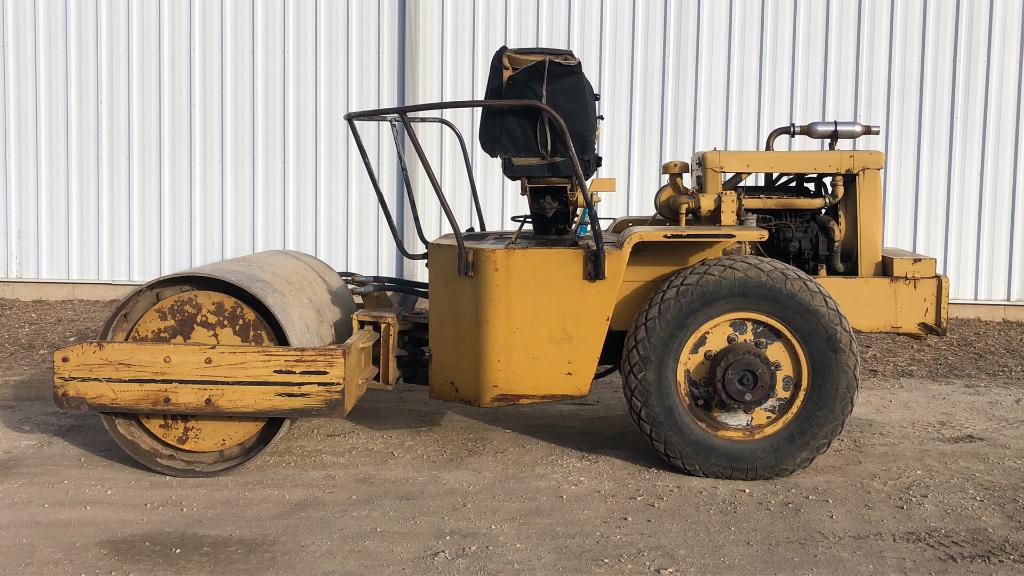Ingersoll Rand SPA42 Smooth Drum Roller,