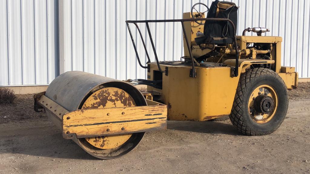 Ingersoll Rand SPA42 Smooth Drum Roller,