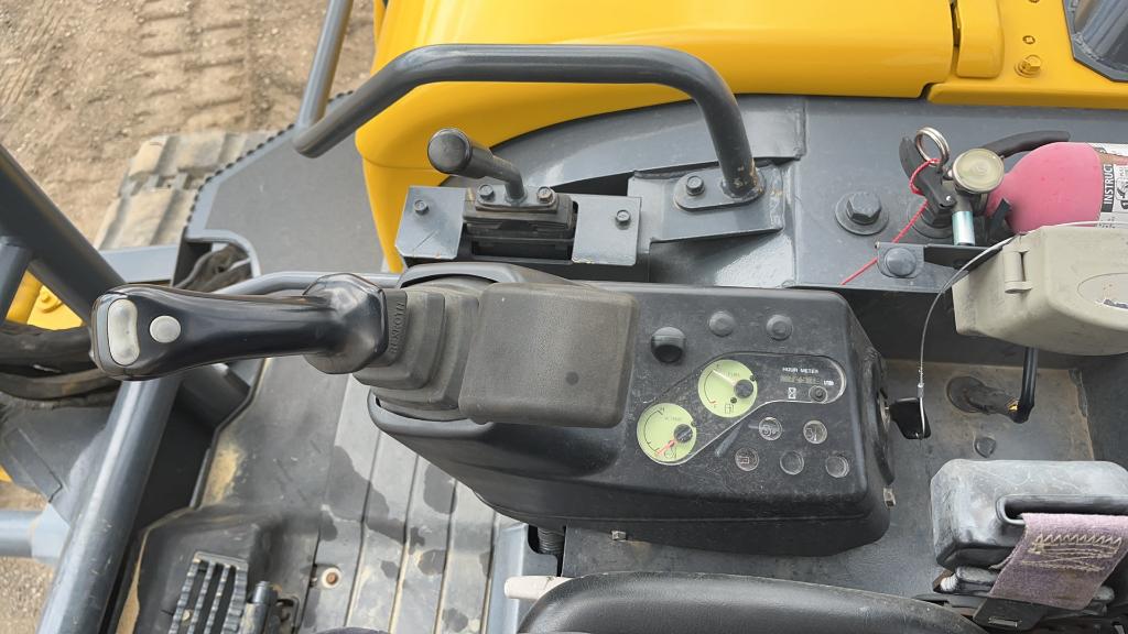 Yanmar V1055-5 Mini Excavator,