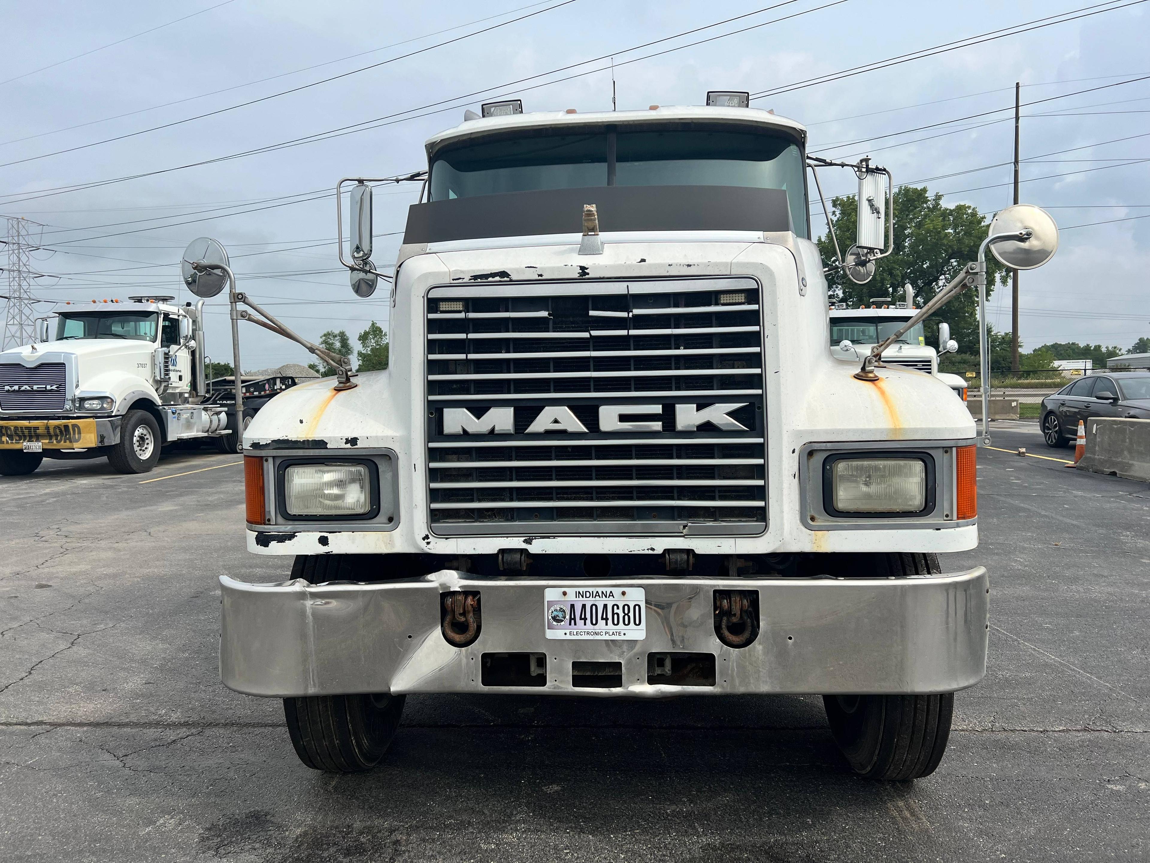 1998 Mack CH613 Day Cab Truck Tractor,