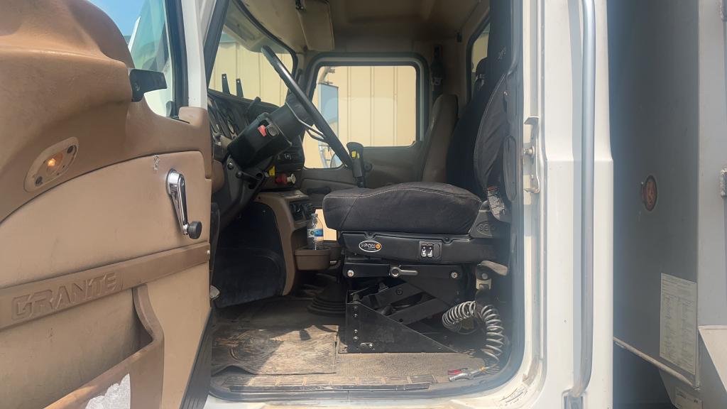 2004 Mack CV700 Dump Truck,
