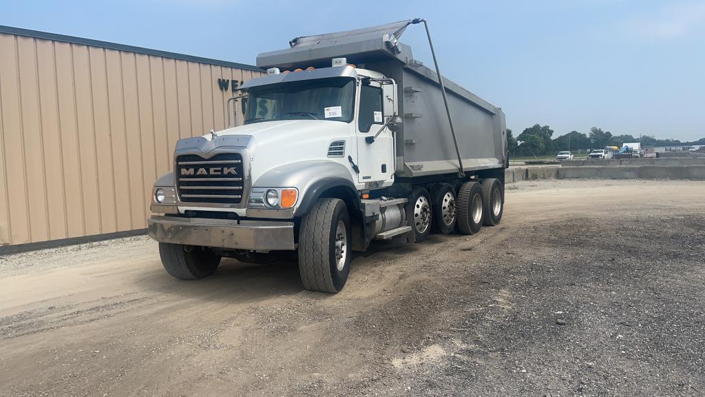 2004 Mack CV700 Dump Truck,