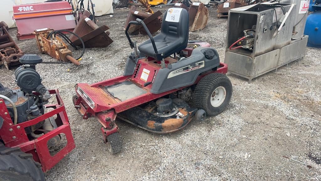 2008 White ZT42 Riding Mower,