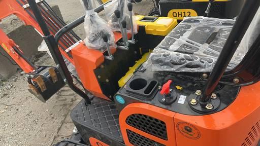 2023 AGT QH12 Mini Excavator,