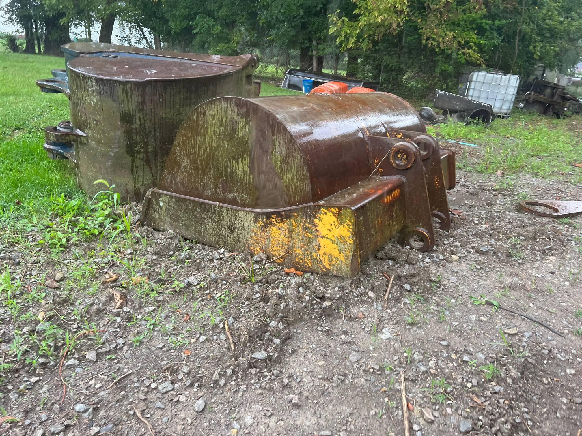 84" Ditching Bucket,