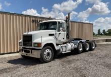 2008 Mack CHU613 Day Cab Truck Tractor