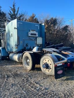 2006 Peterbilt Sleeper Truck Tractor