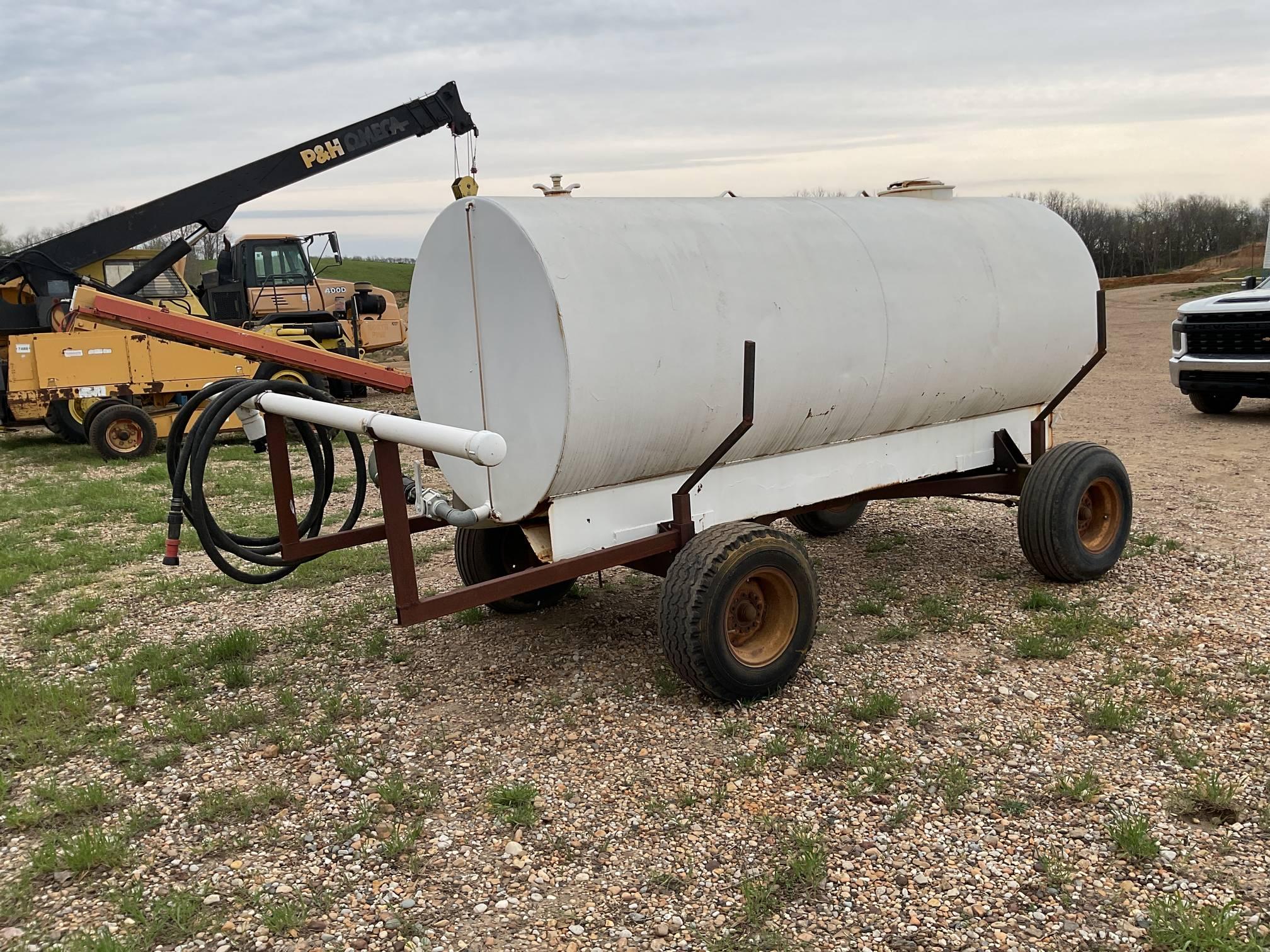 1,500 Gallon Fabricated Water Wagon