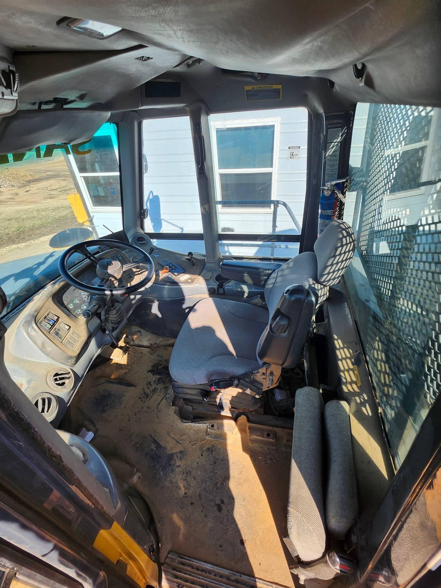 John Deere 400D  Haul Truck