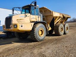 John Deere 400D  Haul Truck